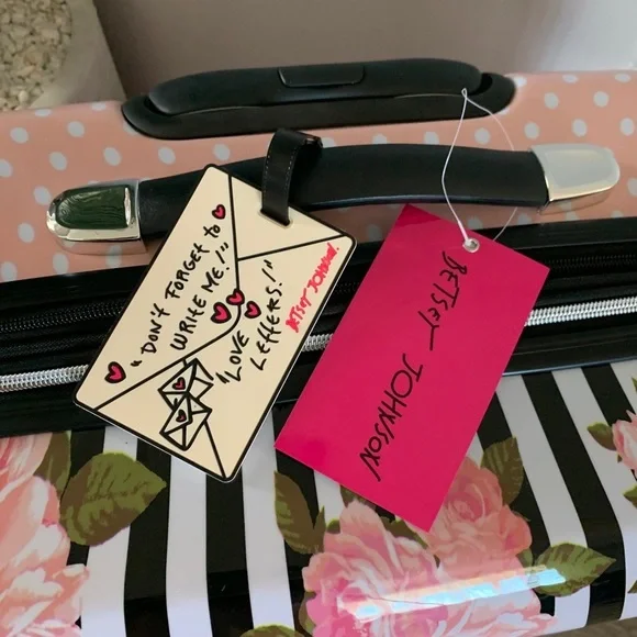 NWT Rare Betsey Johnson Floral Suitcase, Luggage, Travel Bag - 26” - Picture 9 of 10